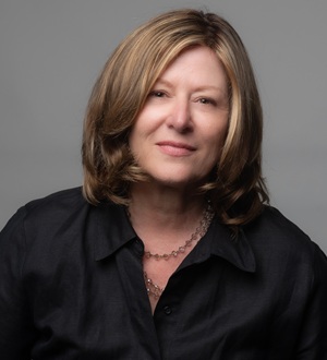1 Joanna Dermenjian