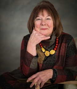 9 Clare Hunter